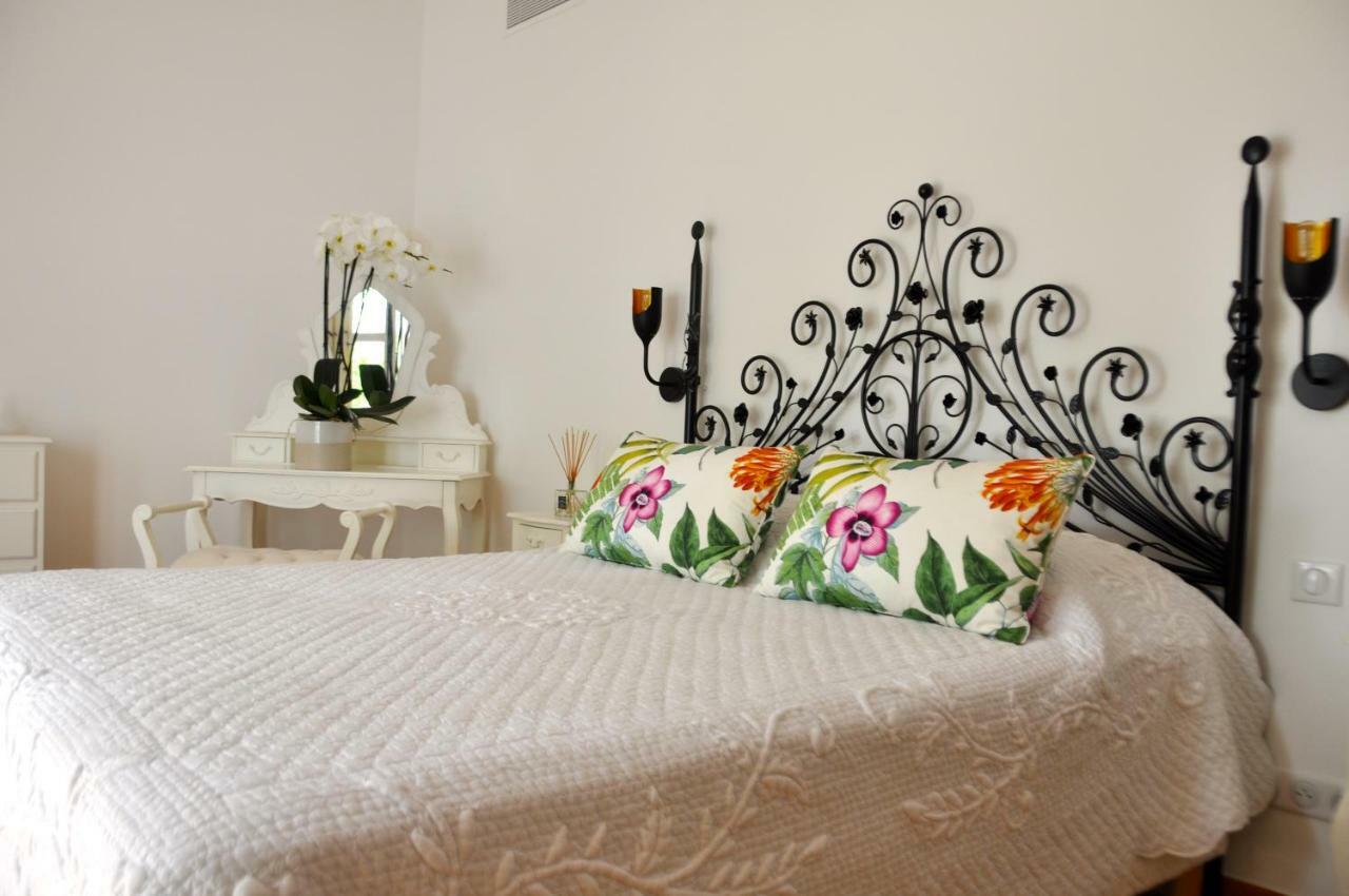 카시스 Mas Du Perthus B&B 외부 사진